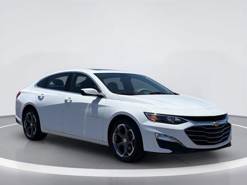 Used 2024 Chevrolet Malibu LT FWD image 8