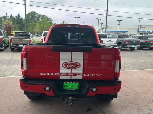 Used 2019 Ford F250 Lariat w/ Lariat Ultimate Package AWD/4WD image 4
