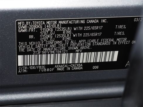 Used 2021 Toyota RAV4 LE image 27