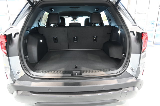 New 2027 GMC Terrain Elevation w/ Elevation Premium Package FWD image 27