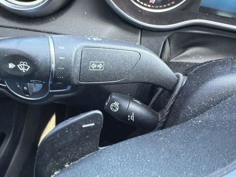 Used 2019 Mercedes-Benz C 300 4MATIC Sedan image 14
