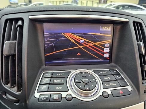 Used 2013 INFINITI G37 Sport w/ Premium Pkg image 26