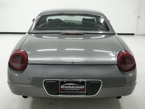 Used 2003 Ford Thunderbird RWD image 5