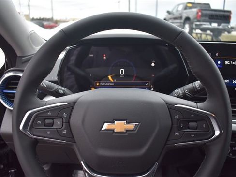 New 2026 Chevrolet Trax LT w/ LT Convenience Package image 26