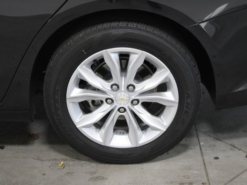 Used 2024 Chevrolet Malibu LT image 16