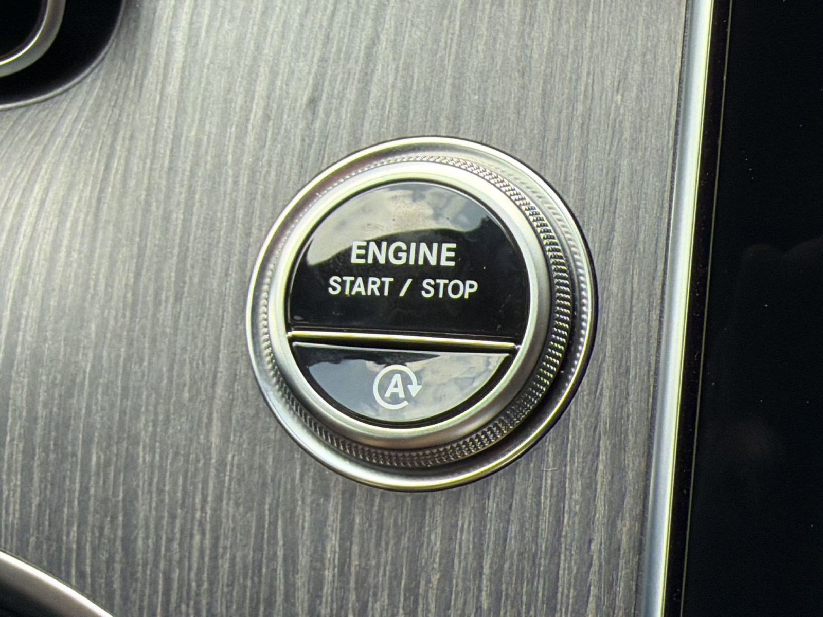 Certified 2026 Mercedes-Benz C 300 4MATIC Sedan image 27