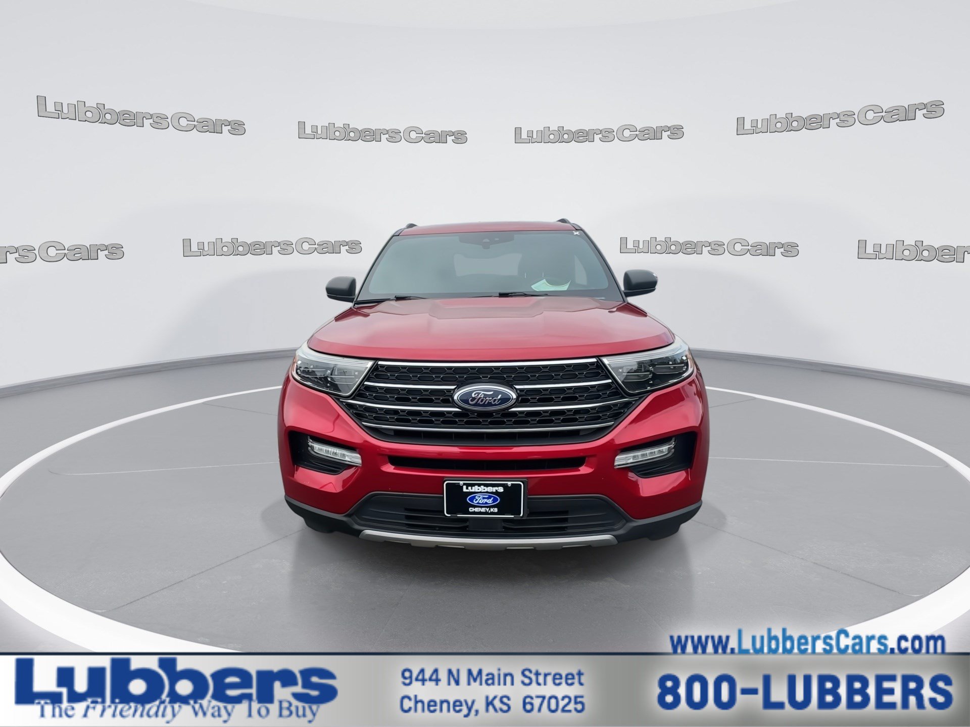 Used 2020 Ford Explorer XLT w/ Equipment Group 202A AWD/4WD image 3