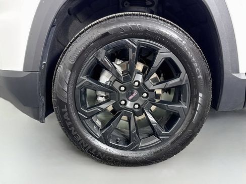 Used 2025 GMC Terrain Elevation w/ Black Edition AWD/4WD image 29