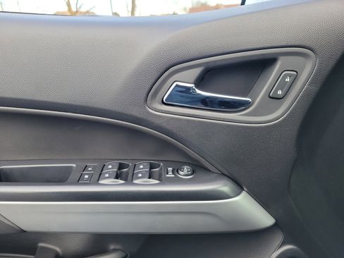 Used 2021 Chevrolet Colorado ZR2 image 17