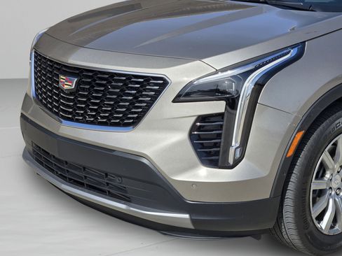Used 2022 Cadillac XT4 Premium Luxury w/ Technology Package image 37