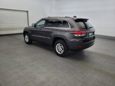 Used 2020 Jeep Grand Cherokee Laredo AWD/4WD image 3