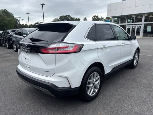 Certified 2024 Ford Edge SEL AWD/4WD image 5