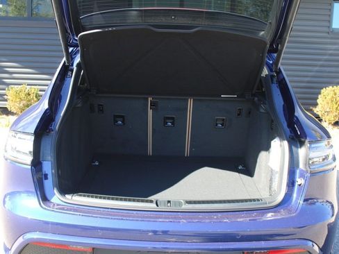 New 2026 Porsche Macan S image 34