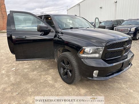 Used 2014 RAM 1500 Express w/ Black Ram 1500 Express Group image 30