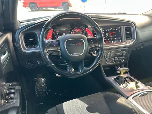 Used 2022 Dodge Charger GT w/ Plus Group image 2