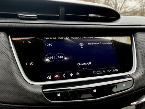 Used 2021 Cadillac XT5 Premium Luxury image 40