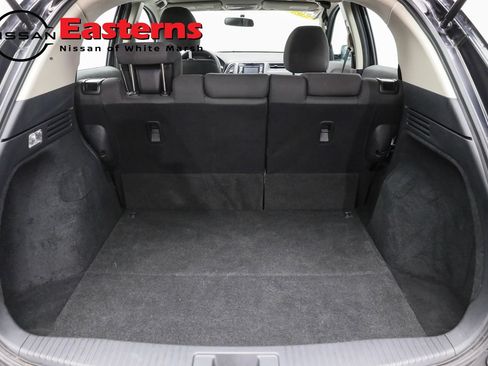 Used 2021 Honda HR-V LX image 9