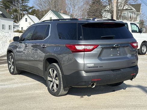 Used 2019 Chevrolet Traverse LT w/ LT Premium Package image 7