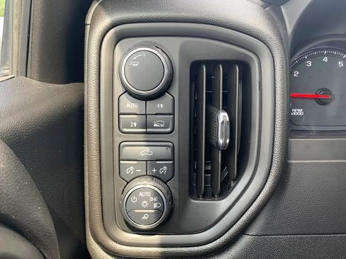 Used 2020 Chevrolet Silverado 1500 W/T w/ WT Safety Package AWD/4WD image 17