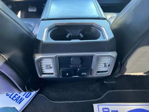 Used 2017 Ford F150 Platinum w/ Equipment Group 701A Luxury image 42