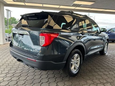 Used 2023 Ford Explorer XLT w/ Class IV Trailer Tow Package AWD/4WD image 24