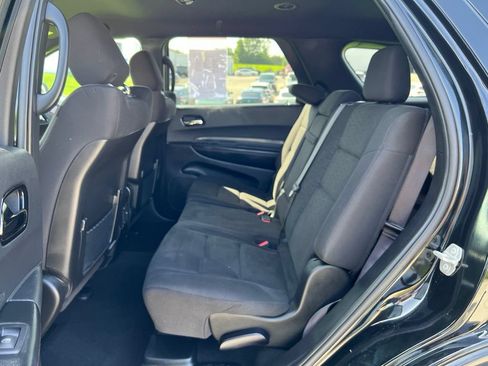 Used 2023 Dodge Durango GT w/ Blacktop Package AWD/4WD image 9