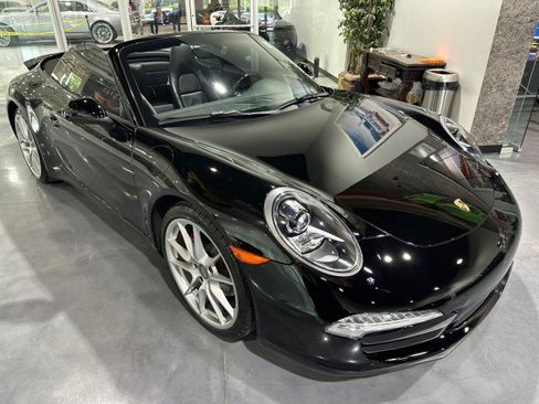 Used 2014 Porsche 911 Carrera RWD image 12