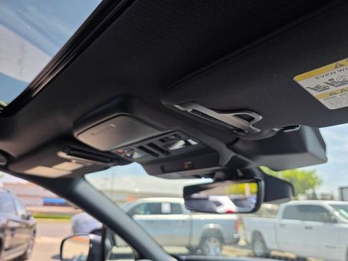 New 2026 Subaru Outback Limited AWD/4WD image 10