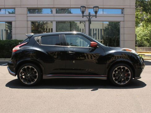 Used 2015 Nissan Juke NISMO RS w/ Interior Illumination Package image 6