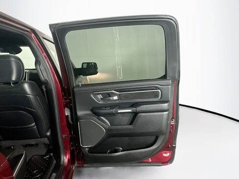 Used 2022 RAM 1500 Laramie AWD/4WD image 30