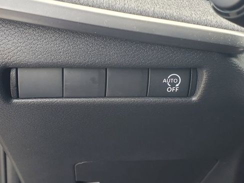 New 2026 Nissan Kicks SV image 29