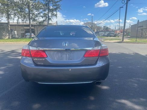 Used 2015 Honda Accord EX image 6