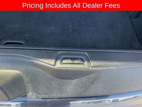 Used 2021 BMW X7 xDrive40i w/ M Sport Package AWD/4WD image 18