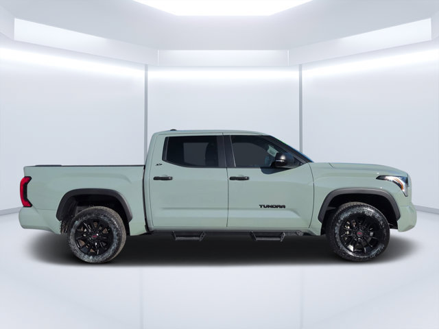 Used 2024 Toyota Tundra SR5 w/ SR5 Convenience Package AWD/4WD image 2