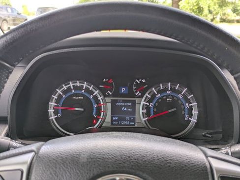 Used 2017 Toyota 4Runner SR5 image 6