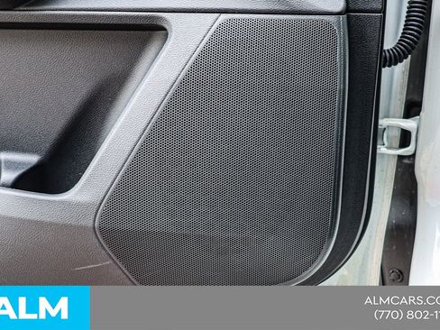 Used 2024 Nissan Pathfinder Platinum image 43