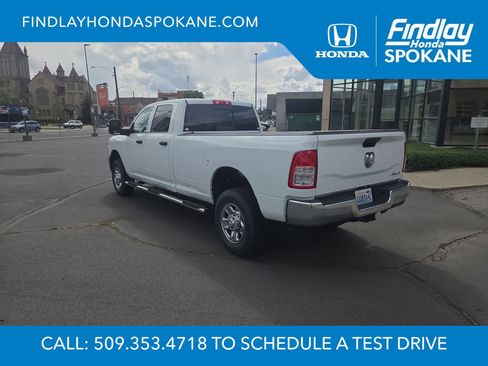 Used 2024 RAM 3500 Tradesman w/ Chrome Appearance Group AWD/4WD image 3