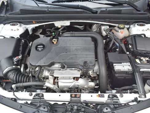 Used 2020 Ford Explorer XLT w/ Comfort Package image 48