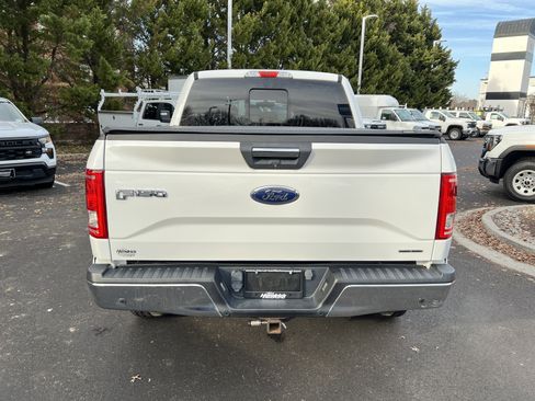 Used 2015 Ford F150 XLT w/ Equipment Group 302A Luxury image 9