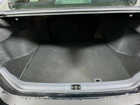 Used 2020 Toyota Camry LE w/ Convenience Package FWD image 27