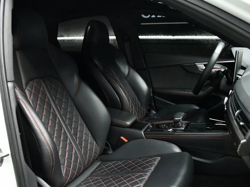 Used 2023 Audi S4 Prestige image 45