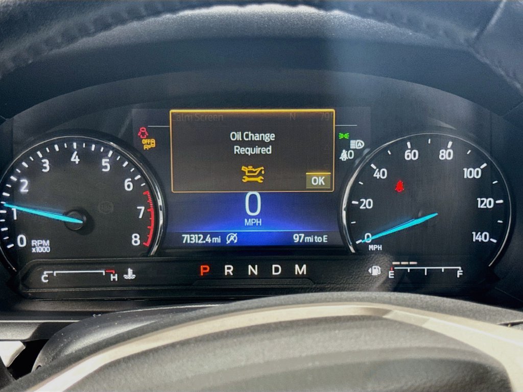 Used 2021 Ford Explorer XLT w/ Equipment Group 202A AWD/4WD image 12
