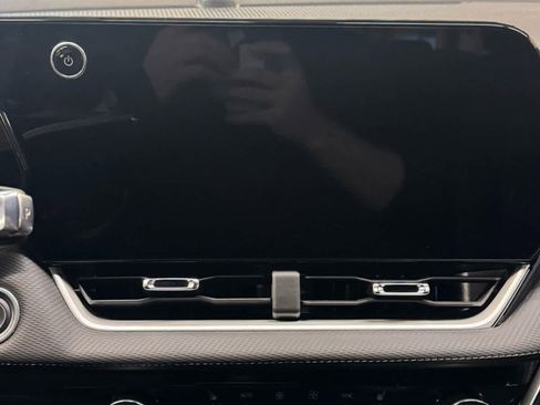 Certified 2025 Chevrolet Equinox LT w/ Convenience Package II image 18