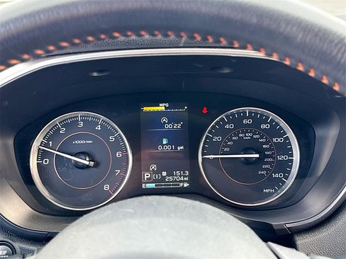 Used 2023 Subaru Crosstrek 2.5i Limited w/ Moonroof Package image 12