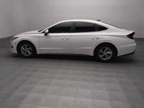 Used 2022 Hyundai Sonata SE w/ Cargo Package FWD image 3
