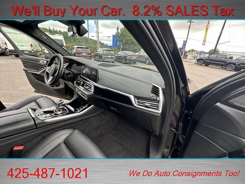Used 2020 BMW X5 M50i w/ Executive Package AWD/4WD image 28