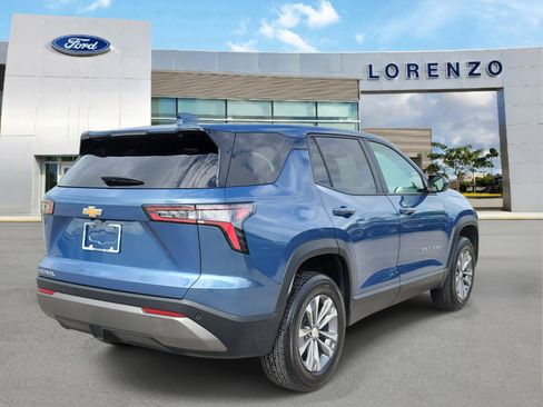 Used 2026 Chevrolet Equinox LT FWD image 5