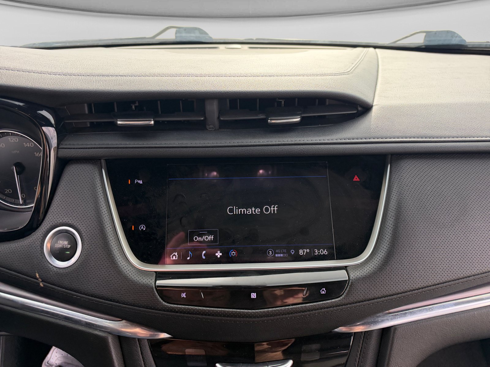 Used 2021 Cadillac XT5 Luxury FWD image 14