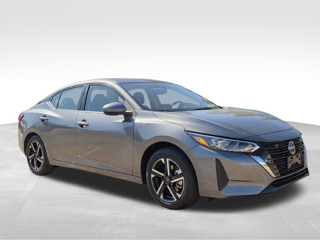 Used 2025 Nissan Sentra SV FWD image 4