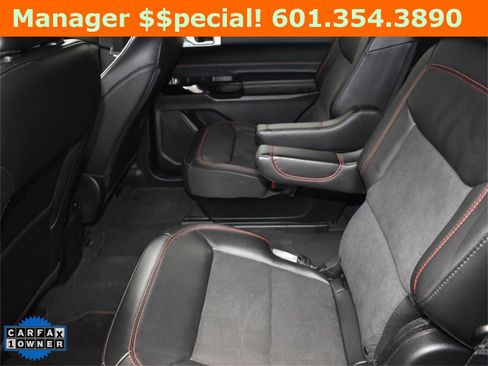 Used 2022 Ford Explorer ST-Line w/ Class IV Trailer Tow Package image 21